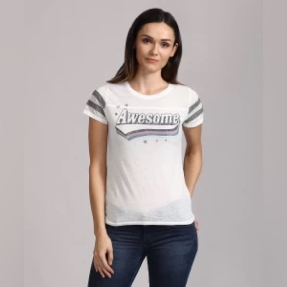 Graphic tee